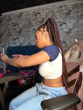 Melany Williams online show from 21, 10, 2025