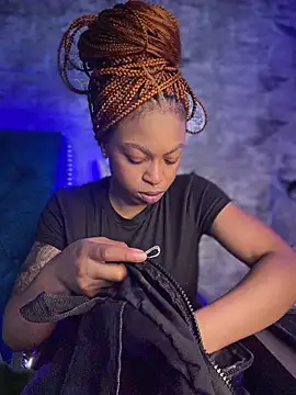 Melany Williams online show from 7, 4, 2026