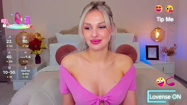 MissLoou online show from 17, 4, 2026