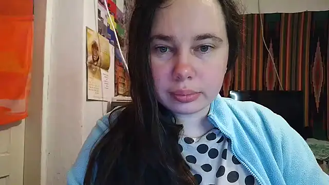 Cora Maro online show from 18, 12, 2025