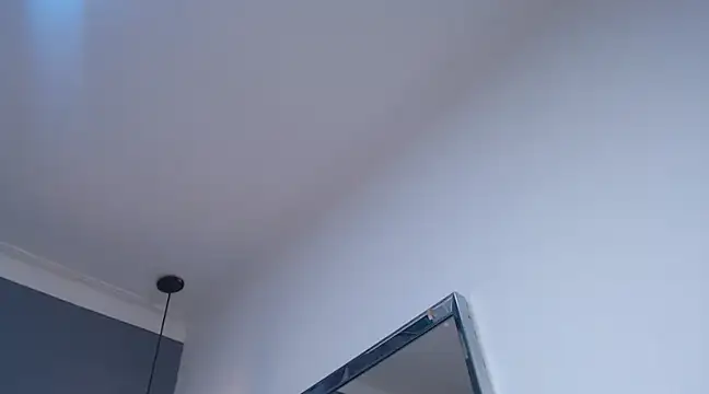 AbigailWilliams  online show from 6, 3, 2025