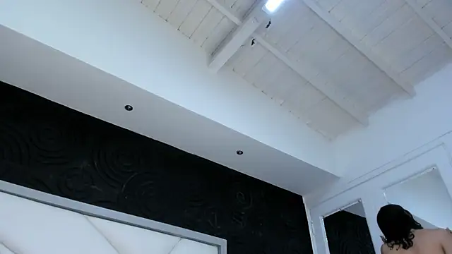 AbigailWilliams  online show from 1, 10, 2025