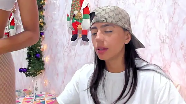 Snapshot of BarbieHotLaura chatting on 14, 12, 2024 BarbieHotLaura online show from 14, 12, 2024