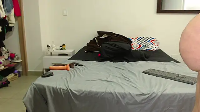 AnnieRoss69 online show from 28, 2, 2025