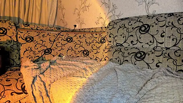 insanely-sweet online show from 28, 12, 2024