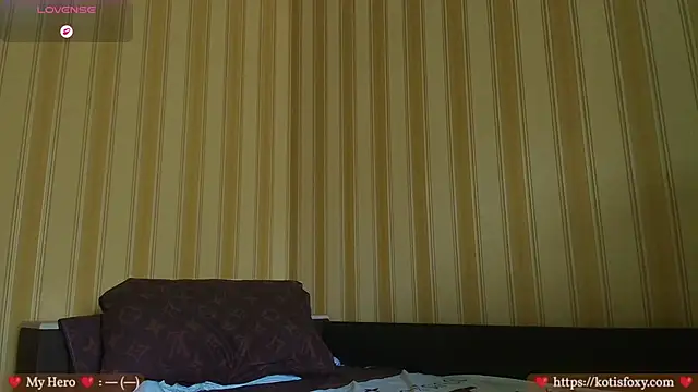 Snapshot of Kotis_Foxy chatting on 22, 6, 2026 Kotis Foxy online show from 22, 6, 2026