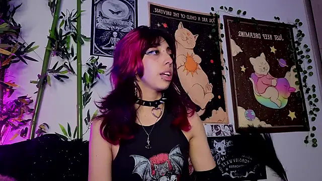 Snapshot of Nyx_nayla chatting on 21, 4, 2026 Nyx nayla online show from 21, 4, 2026