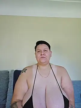 Snapshot of DevilDahm chatting on 23, 7, 2026 DevilDahm online show from 23, 7, 2026