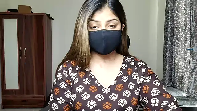 Snapshot of Hoty-Shivangi chatting on 16, 5, 2026 Hoty-Shivangi online show from 16, 5, 2026