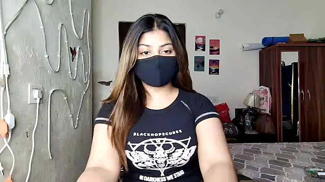 Snapshot of Hoty-Shivangi chatting on 10, 7, 2026 Hoty-Shivangi online show from 10, 7, 2026