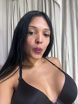 Snapshot of MOMMYJEVAA chatting on 6, 10, 2025 MOMMYJEVAA online show from 6, 10, 2025