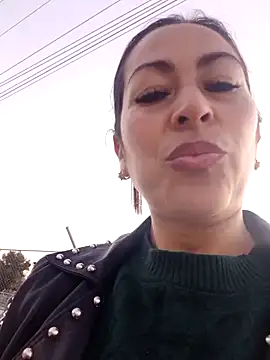 Snapshot of MARIANA-12_ chatting on 9, 1, 2025 MARIANA-12 online show from 9, 1, 2025