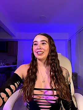 Snapshot of Lanataylor- chatting on 14, 9, 2025 Lanataylor- online show from 14, 9, 2025