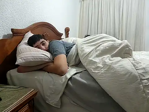 hornycollegestudenthung online show from 8, 1, 2025