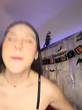  ISABELLA HOT  online show from 22, 10, 2025