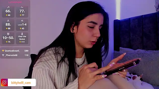 Snapshot of Alice_woodville chatting on 28, 2, 2025 Alice woodville online show from 28, 2, 2025