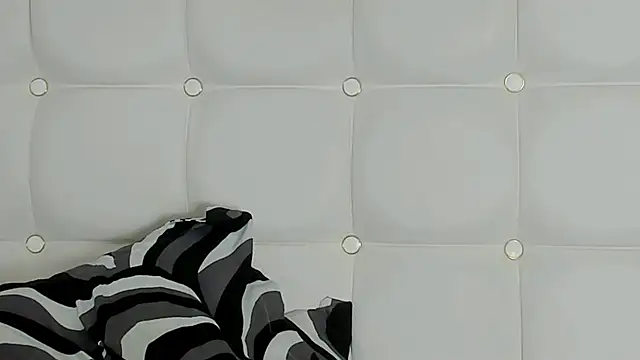 Snapshot of MelanieBrownn chatting on 23, 2, 2025 MelanieBrownn online show from 23, 2, 2025