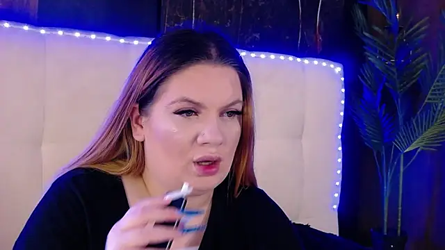 MelanieBrownn online show from 9, 4, 2026