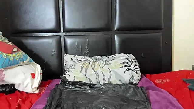 Sweetdelight86 online show from 11, 3, 2026