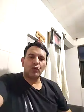 RogueTraveler online show from 7, 3, 2025