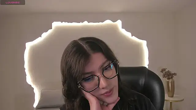 AmberFarrell online show from 8, 6, 2026
