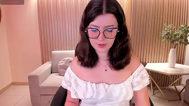 Snapshot of AmberFarrell chatting on 25, 7, 2026 AmberFarrell online show from 25, 7, 2026