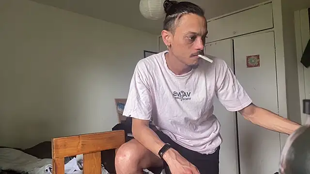 villanocat online show from 6, 12, 2024