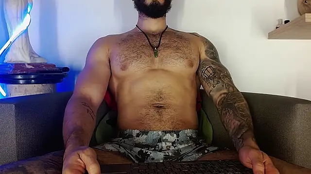 Morgann jones online show from 18, 6, 2026