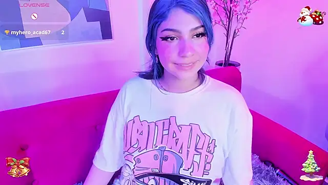 Salem skyler  online show from 17, 12, 2024