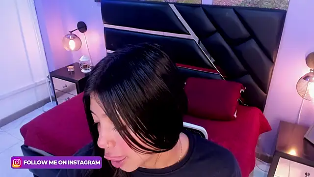 Snapshot of KimberlyVillaLobos chatting on 1, 3, 2025 KimberlyVillaLobos online show from 1, 3, 2025