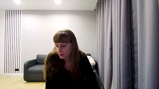 Daniella Lorente online show from 21, 12, 2024