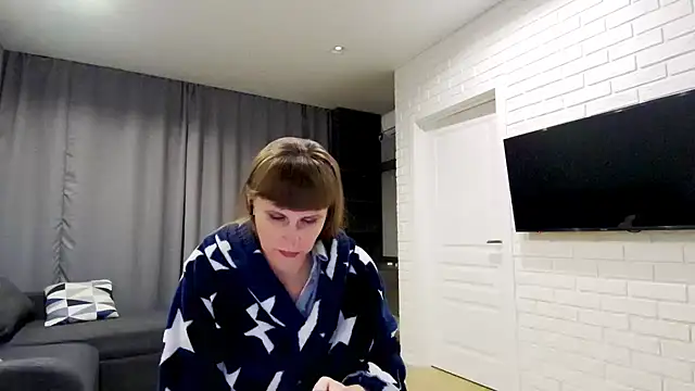 Daniella Lorente online show from 3, 2, 2026