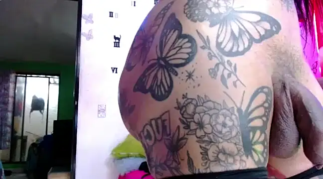 Snapshot of goddess_BigassCock chatting on 22, 3, 2025 goddess BigassCock online show from 22, 3, 2025
