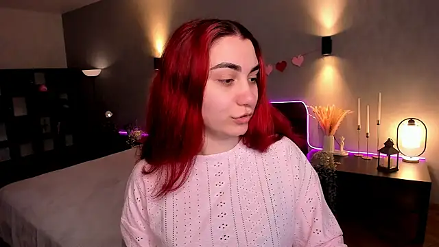 hannacheekss  online show from 15, 6, 2026