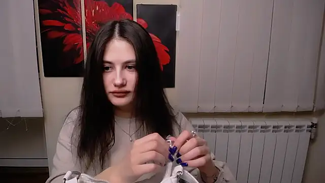 AliceSexyyy  online show from 14, 1, 2025