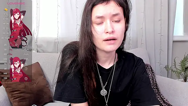 Emily Strikeee online show from 5, 3, 2025