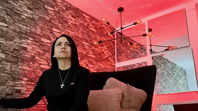 Snapshot of monicarousey chatting on 21, 2, 2025 monicarousey online show from 21, 2, 2025