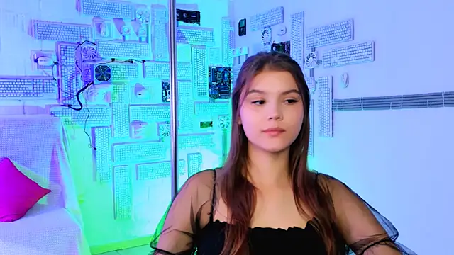 Snapshot of EvaThopson chatting on 12, 10, 2025 EvaThopson online show from 12, 10, 2025