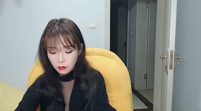 Snapshot of SuSushi728 chatting on 2, 3, 2025 SuSushi728 online show from 2, 3, 2025