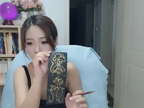 Snapshot of SuSushi728 chatting on 25, 9, 2025 SuSushi728 online show from 25, 9, 2025