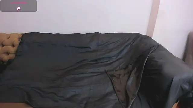 JennieRosse online show from 7, 10, 2025