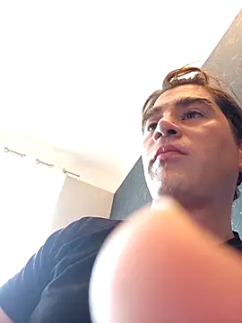Snapshot of ElyasMatt chatting on 11, 3, 2026 ElyasMatt online show from 11, 3, 2026