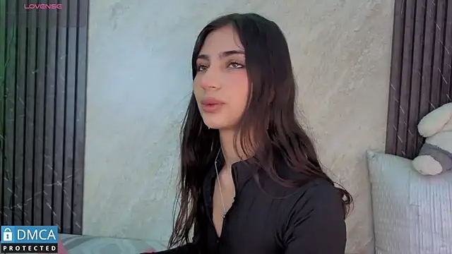 SolBeaumont1 online show from 3, 11, 2025