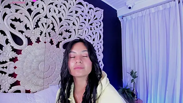 Snapshot of Mindy_sweety chatting on 14, 4, 2026 Mindy sweety online show from 14, 4, 2026