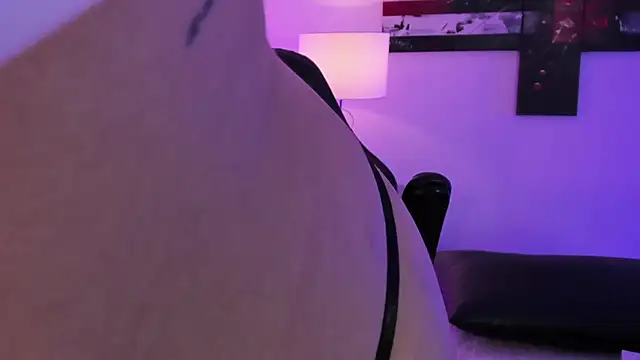 AnnikaMerliahh  online show from 19, 2, 2025