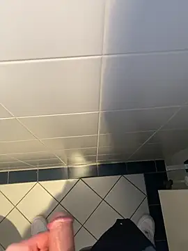 Snapshot of neilho1 chatting on 18, 2, 2025 neilho1 online show from 18, 2, 2025