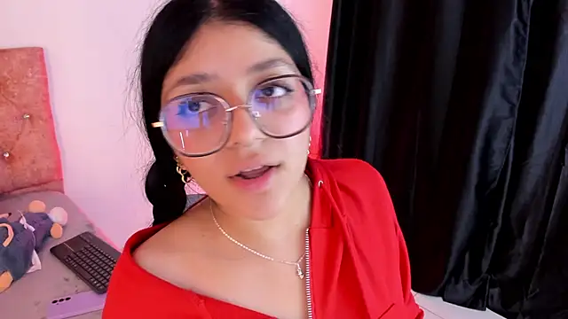Snapshot of lana_dol chatting on 28, 1, 2025 lana dol online show from 28, 1, 2025