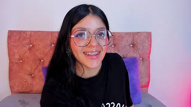 Snapshot of lana_dol chatting on 11, 2, 2025 lana dol online show from 11, 2, 2025