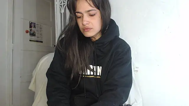 skinny sweet2411 online show from 11, 11, 2025