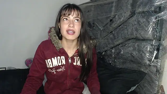 skinny sweet2411 online show from 11, 2, 2026